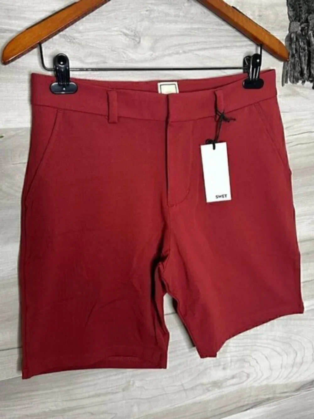 Swet Tailor Mens Red Wine 8 Inch Inseam Everyday Chino Shorts